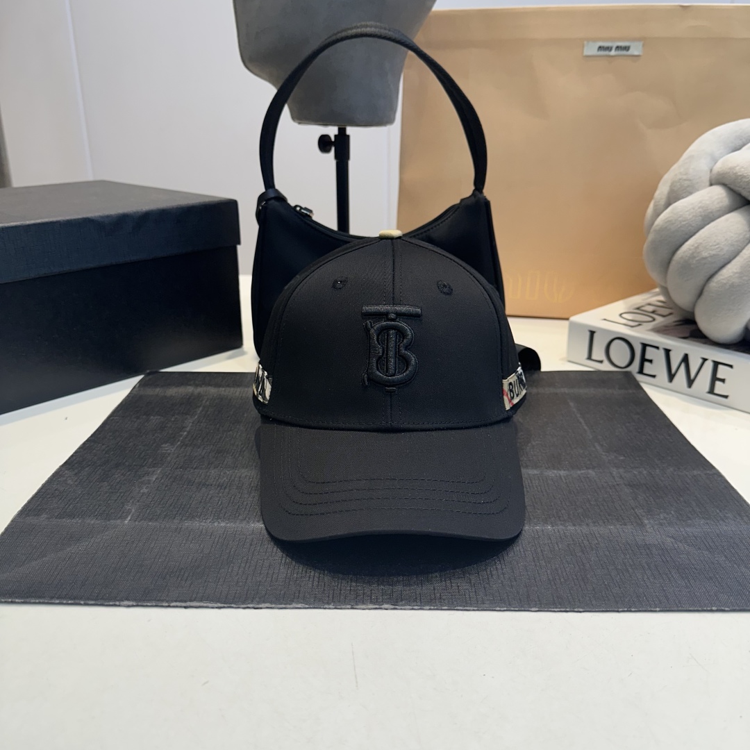 B style Baseball cap