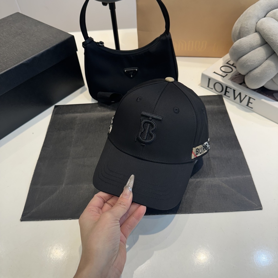 B style Baseball cap