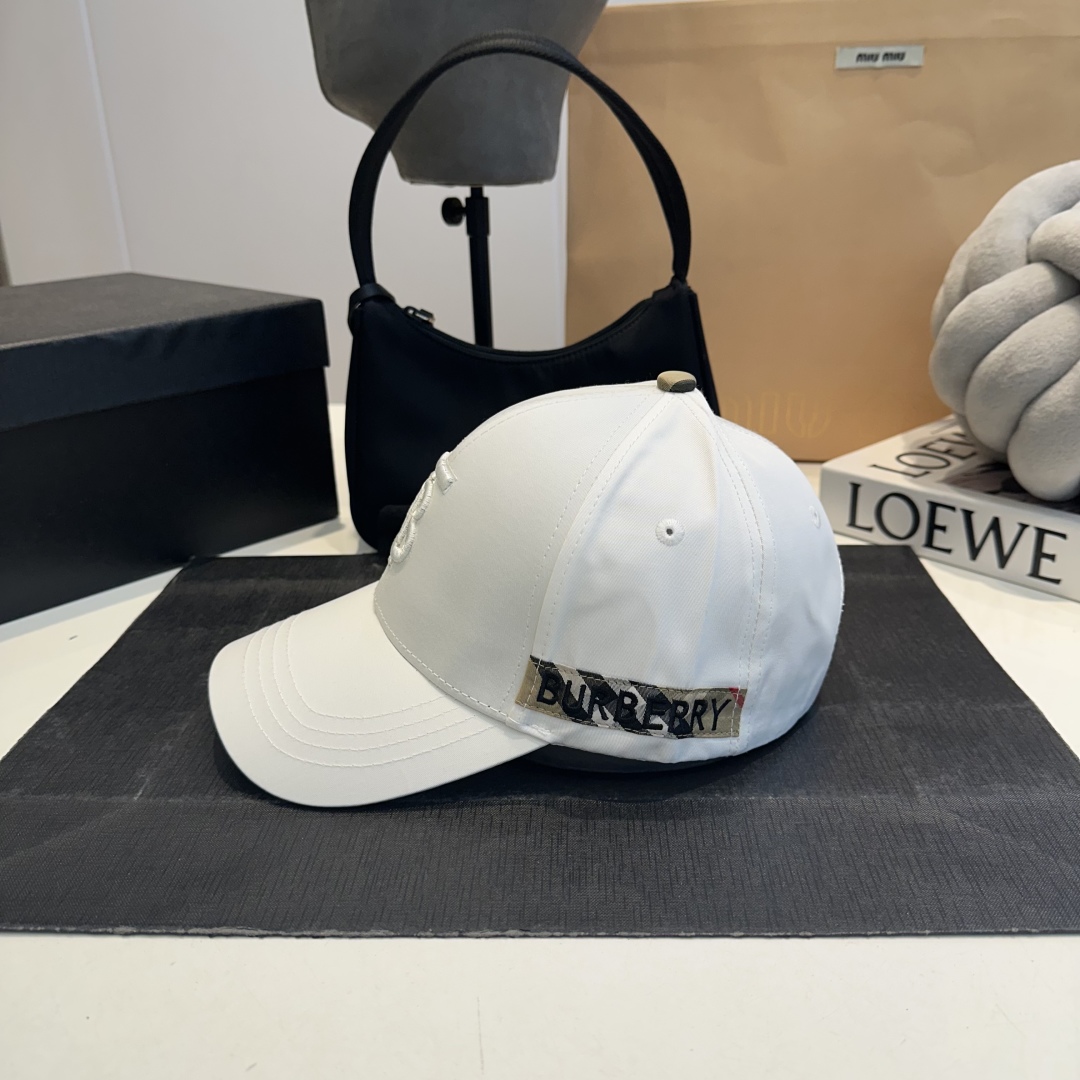 B style Baseball cap