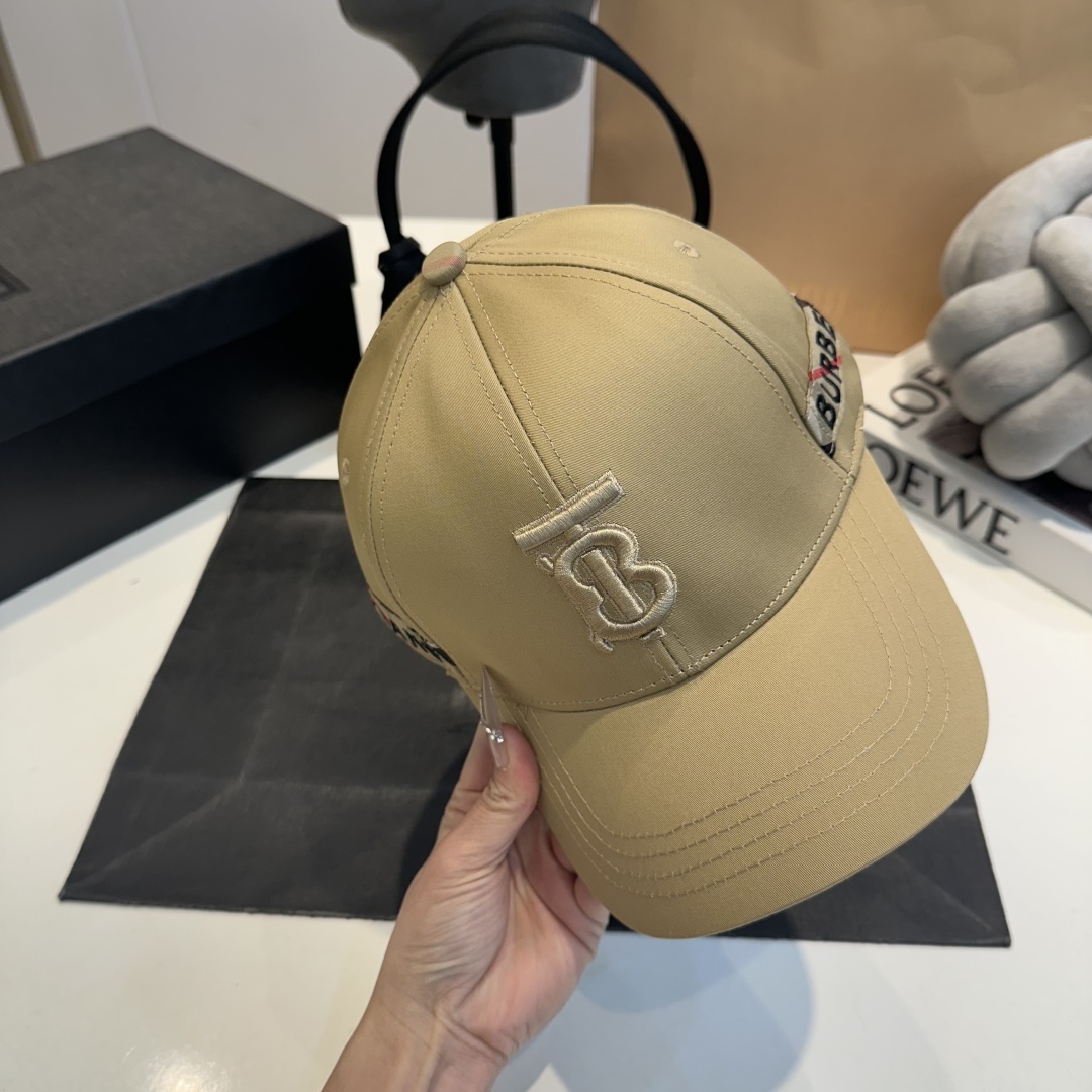 B style Baseball cap