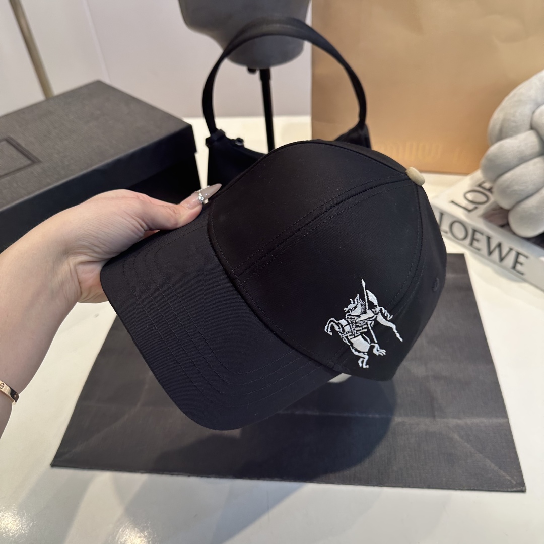 B style Baseball cap