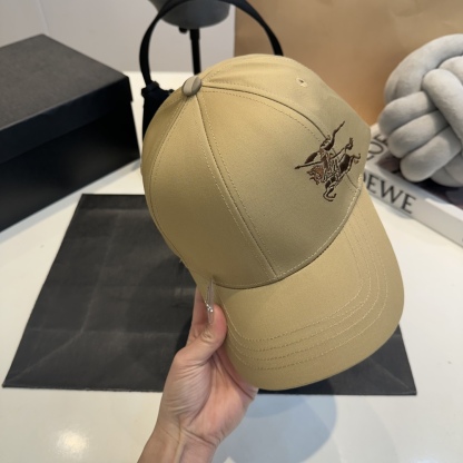 B style Baseball cap