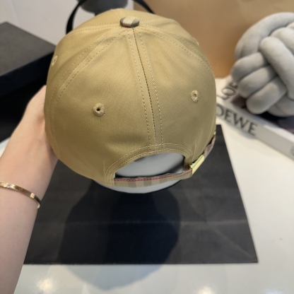 B style Baseball cap