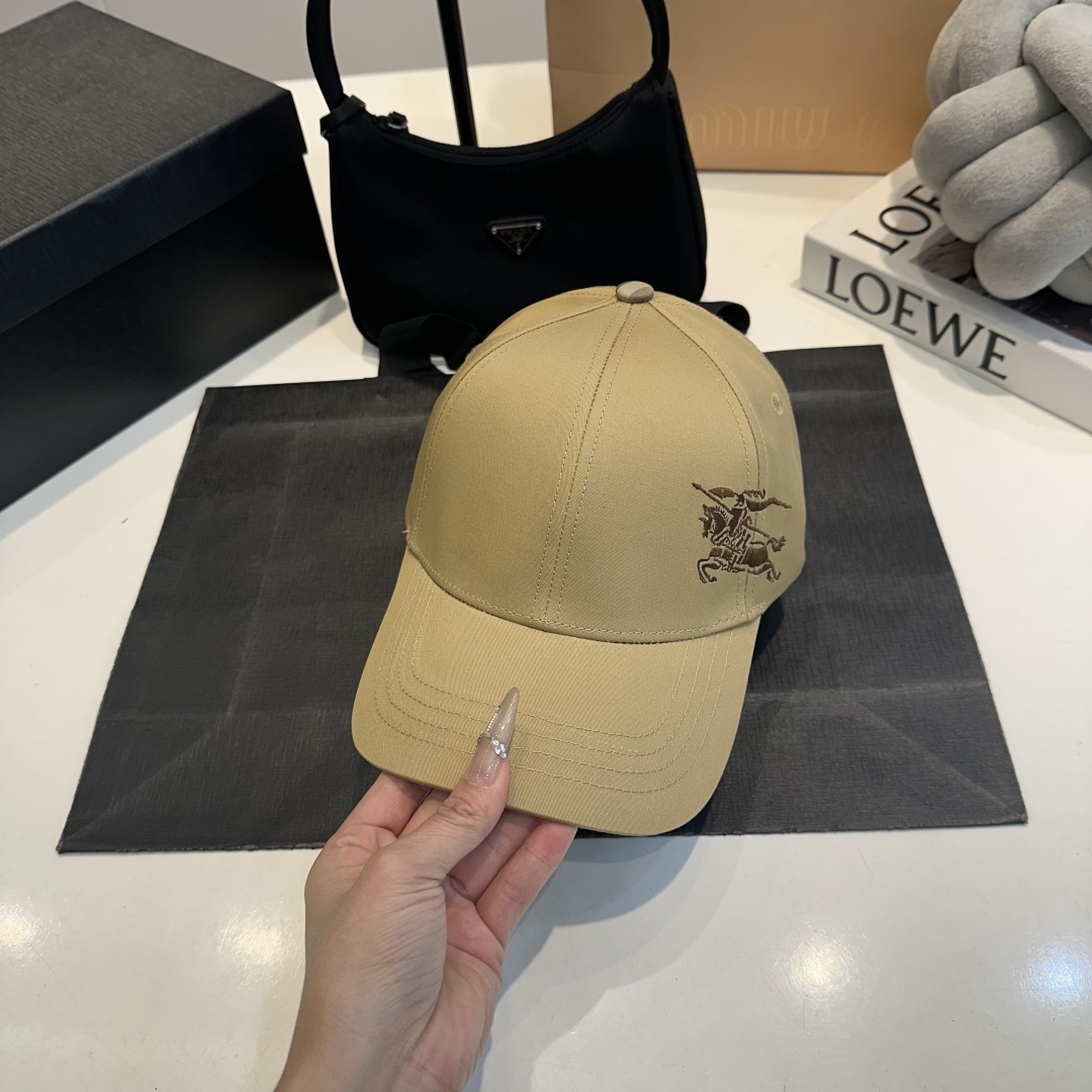 B style Baseball cap