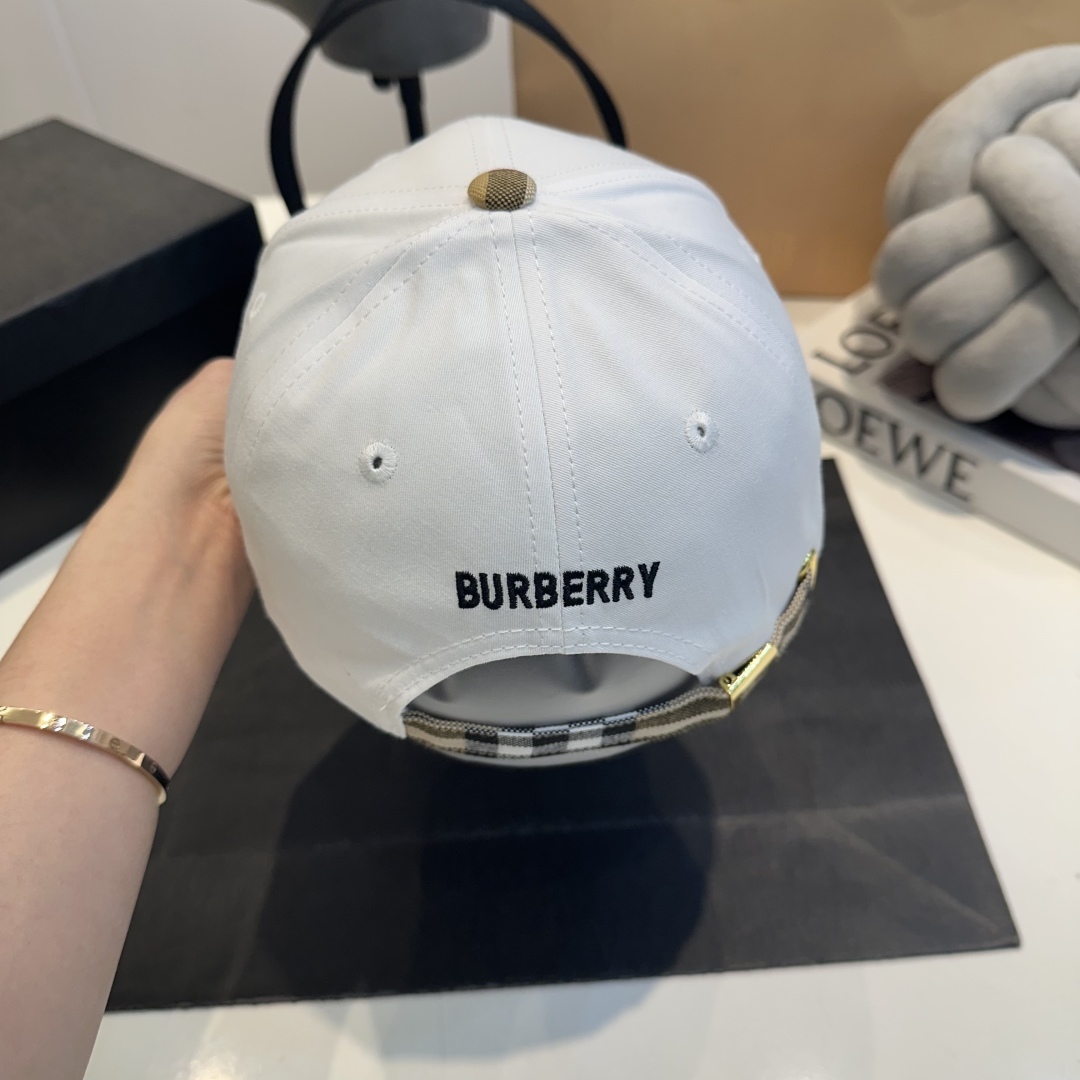 B style Baseball cap