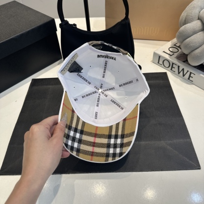 B style Baseball cap