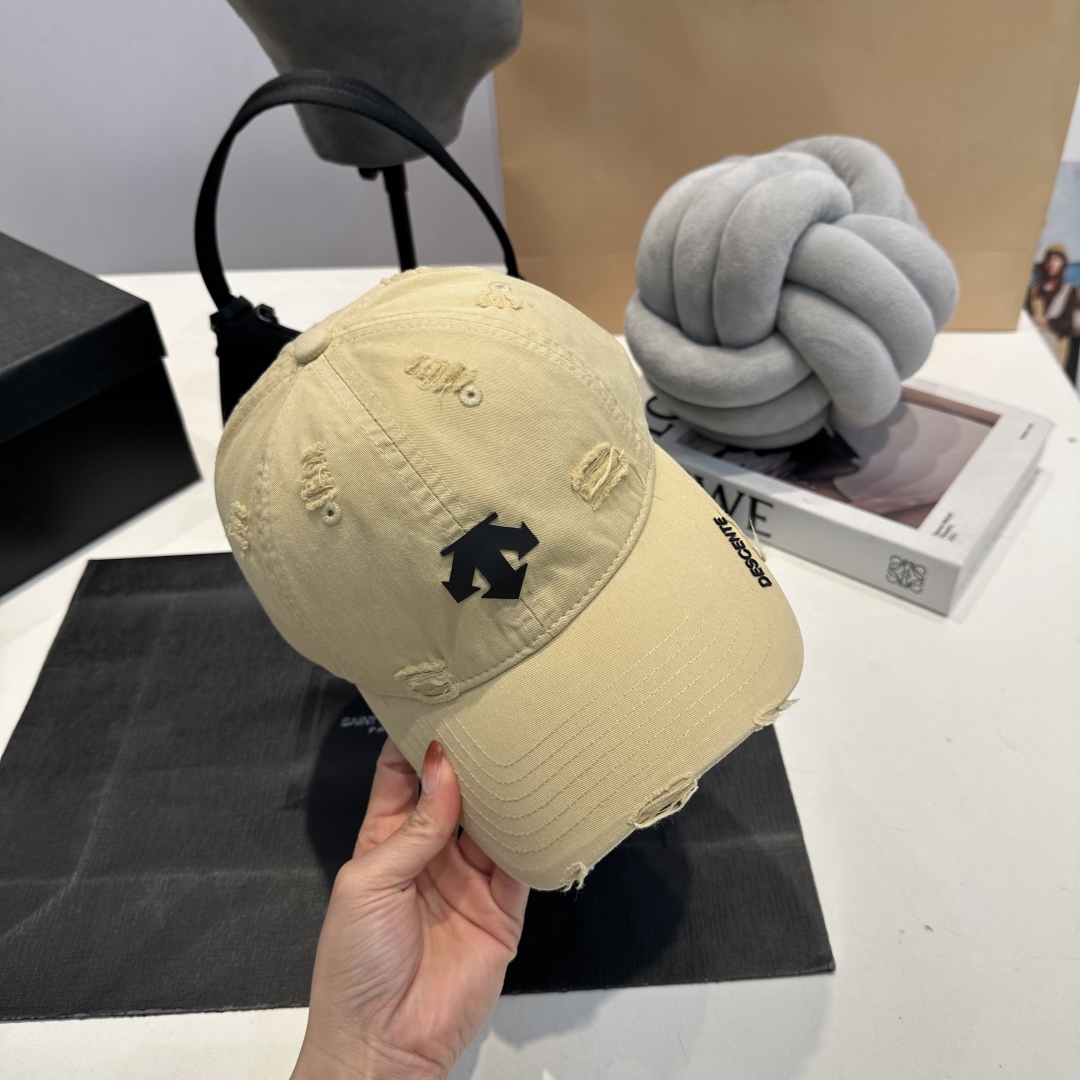 D style Baseball cap