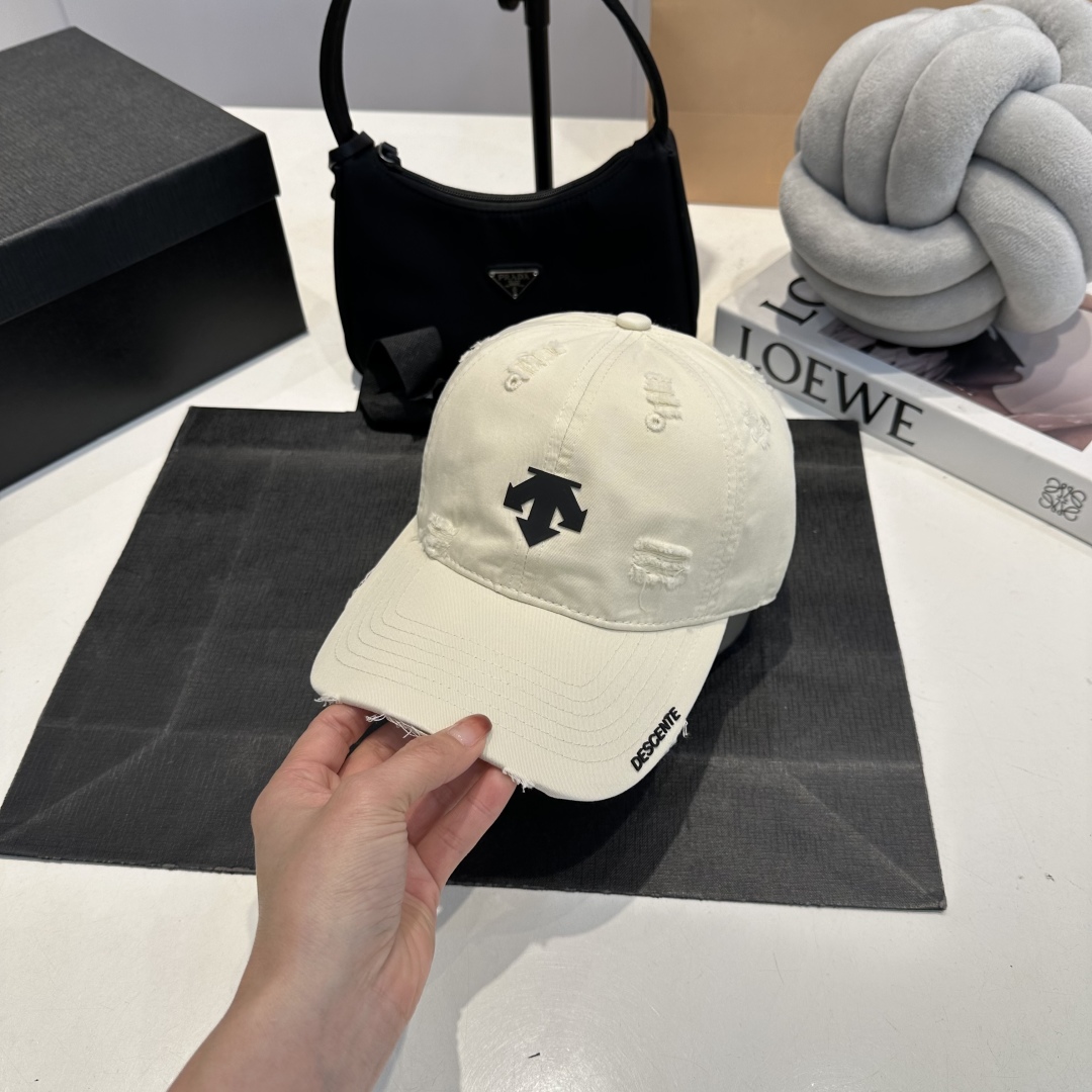 D style Baseball cap