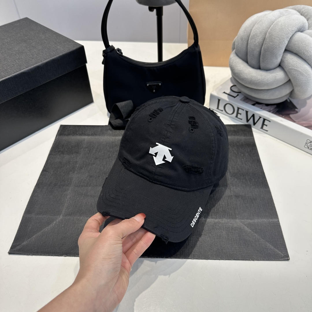 D style Baseball cap
