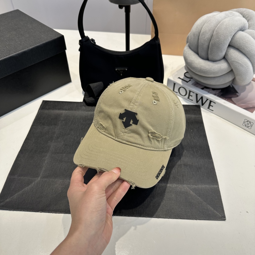 D style Baseball cap