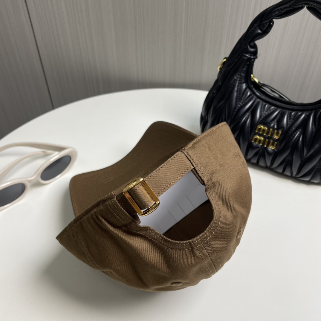 C Simple letters latest baseball cap