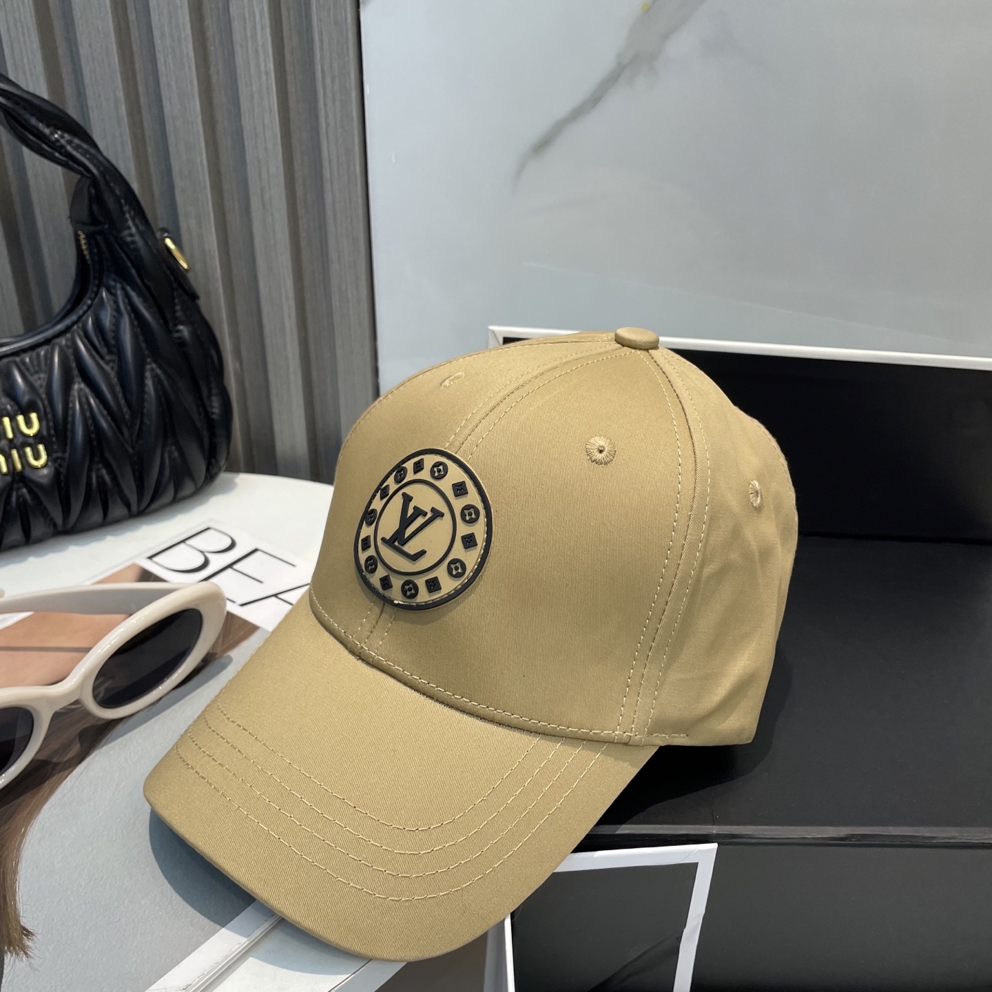 L style Baseball cap