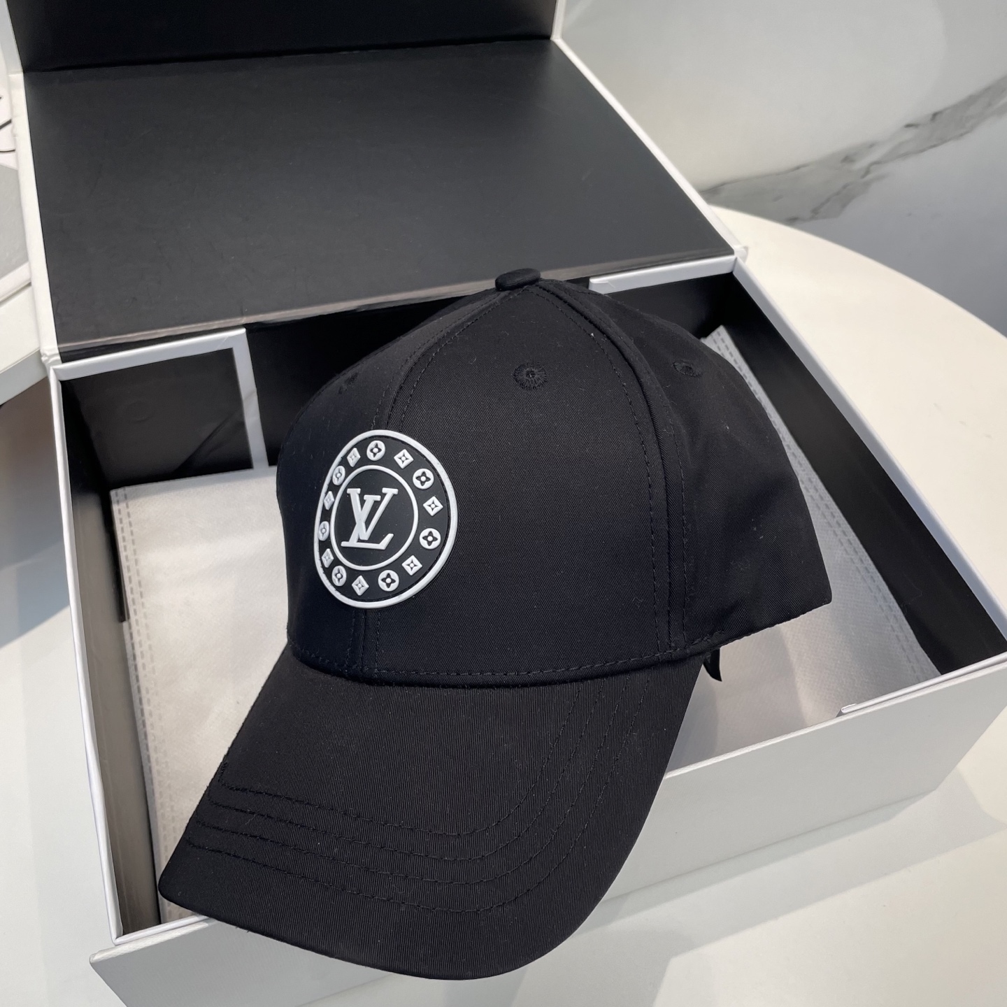 L style Baseball cap