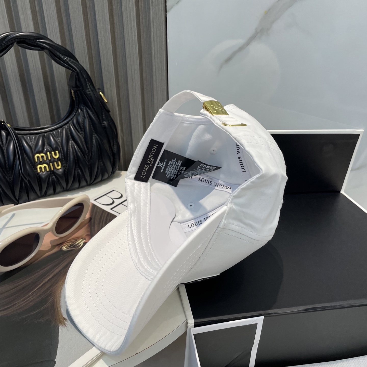 L style Baseball cap