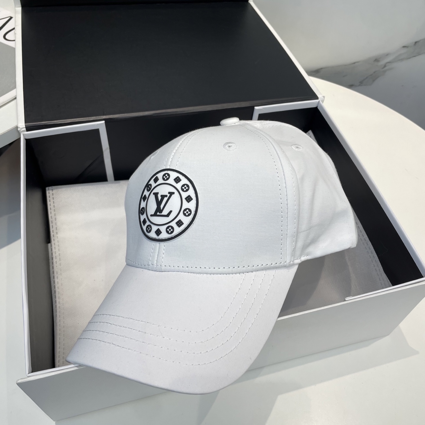 L style Baseball cap