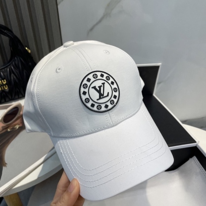 L style Baseball cap