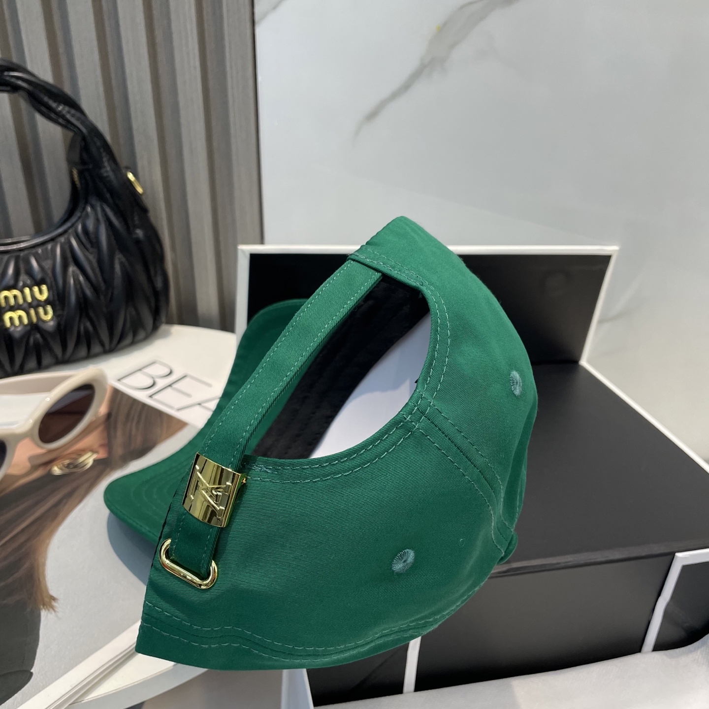 L style Baseball cap