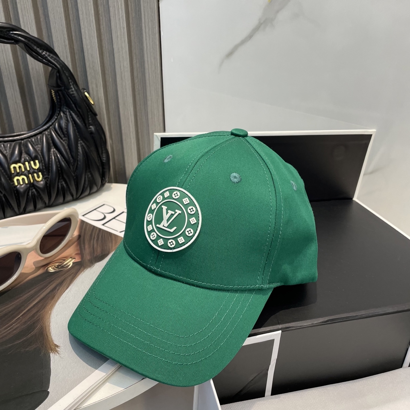 L style Baseball cap