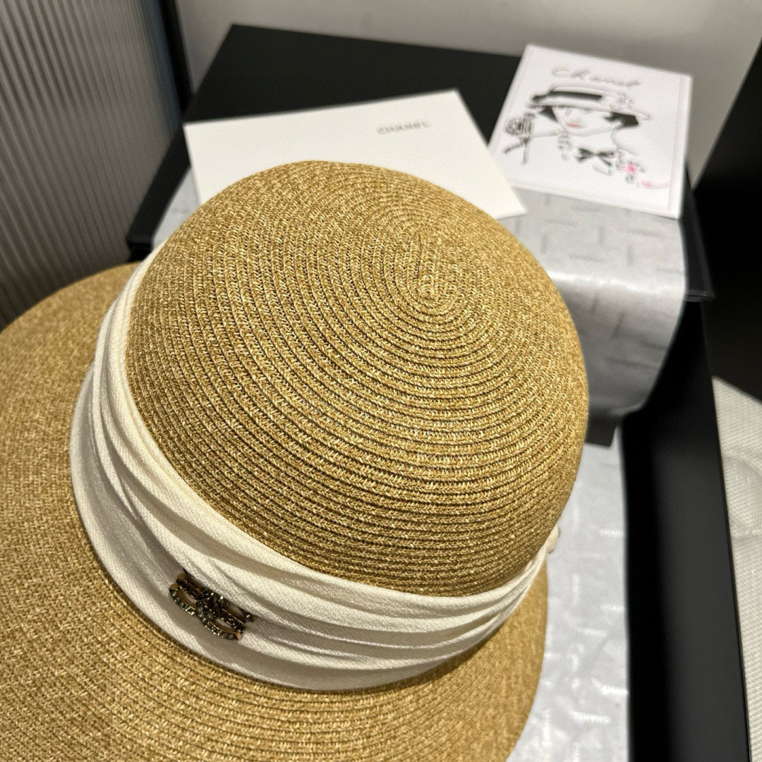 C style Straw hat Head circumference 57cm