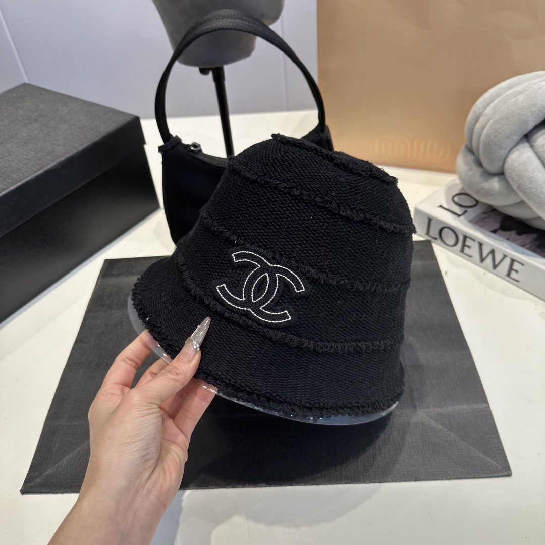 C style Hollow hand hook small bucket hat