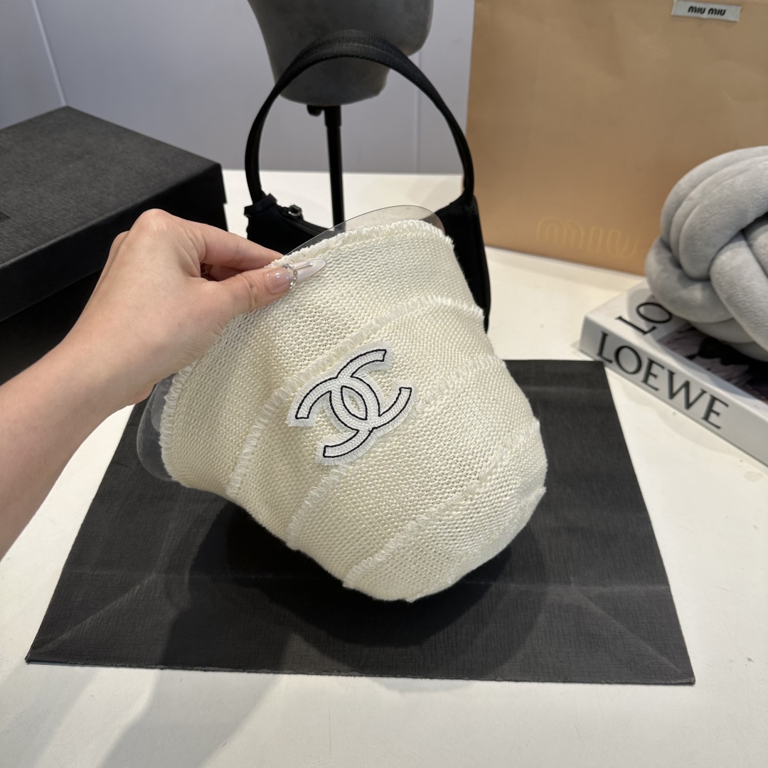 C style Hollow hand hook small bucket hat