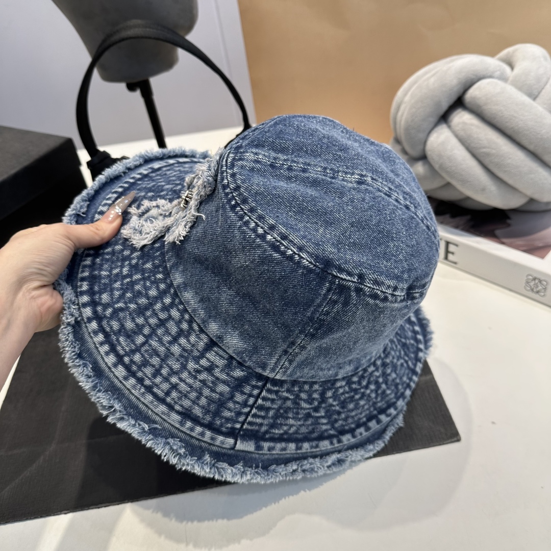 C style Washed ripped denim bucket hat
