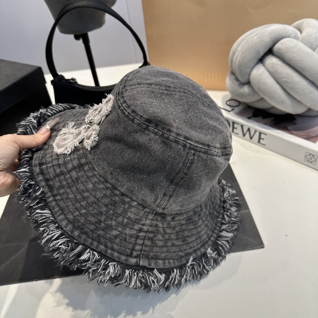 C style Washed ripped denim bucket hat