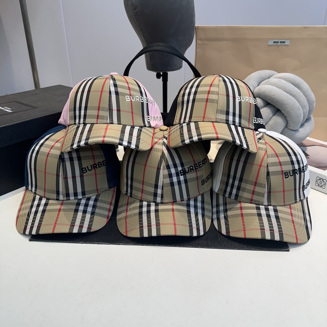 B style Baseball cap