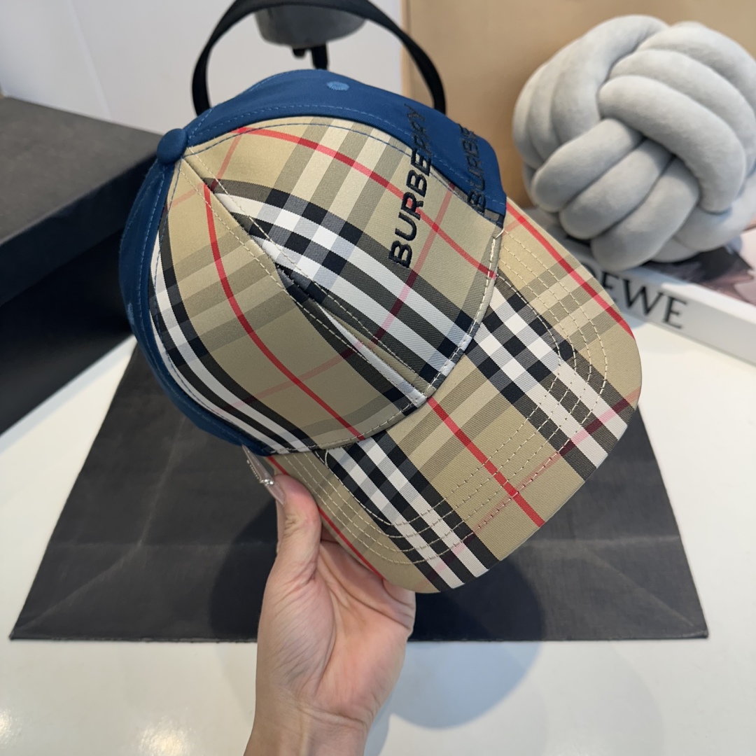 B style Baseball cap