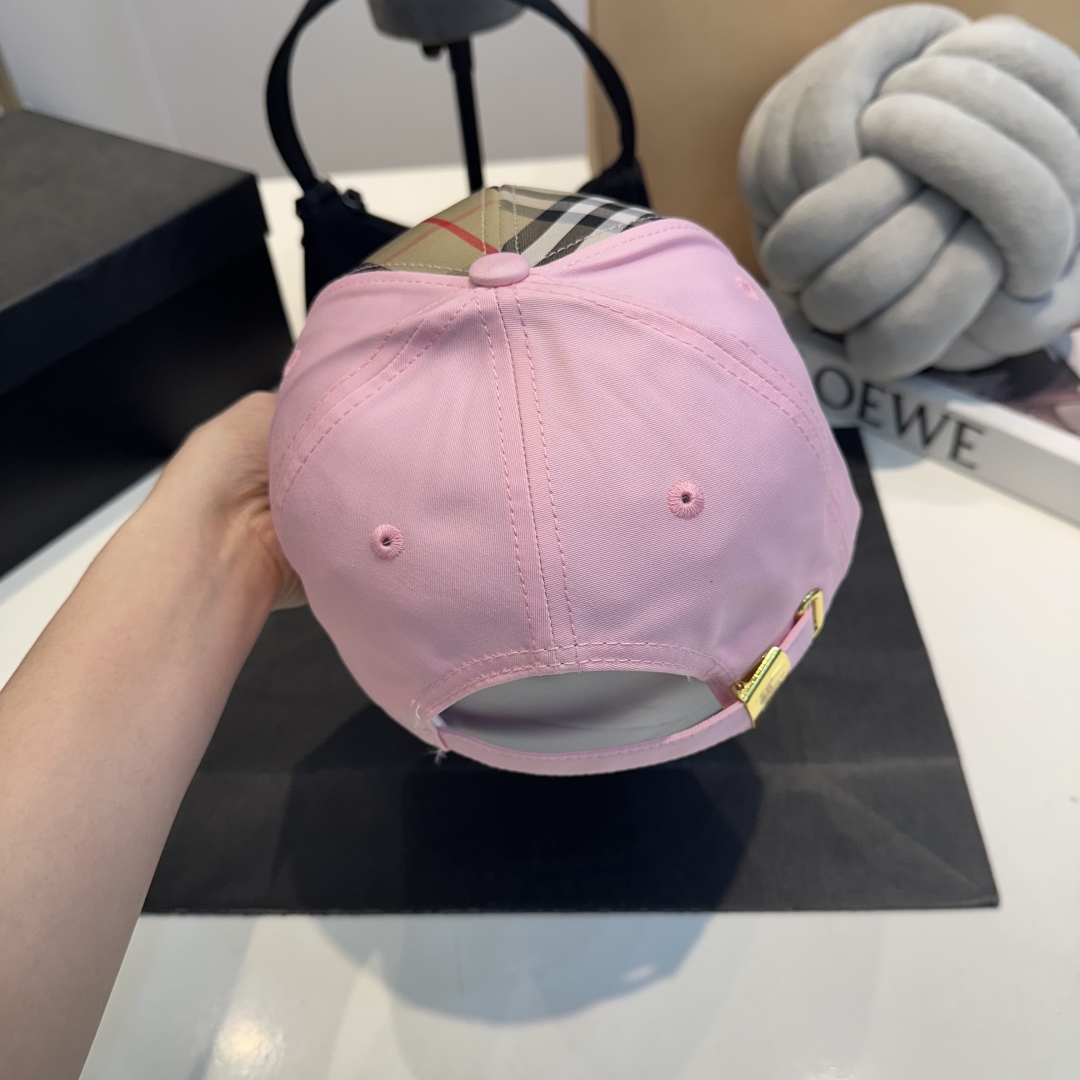 B style Baseball cap