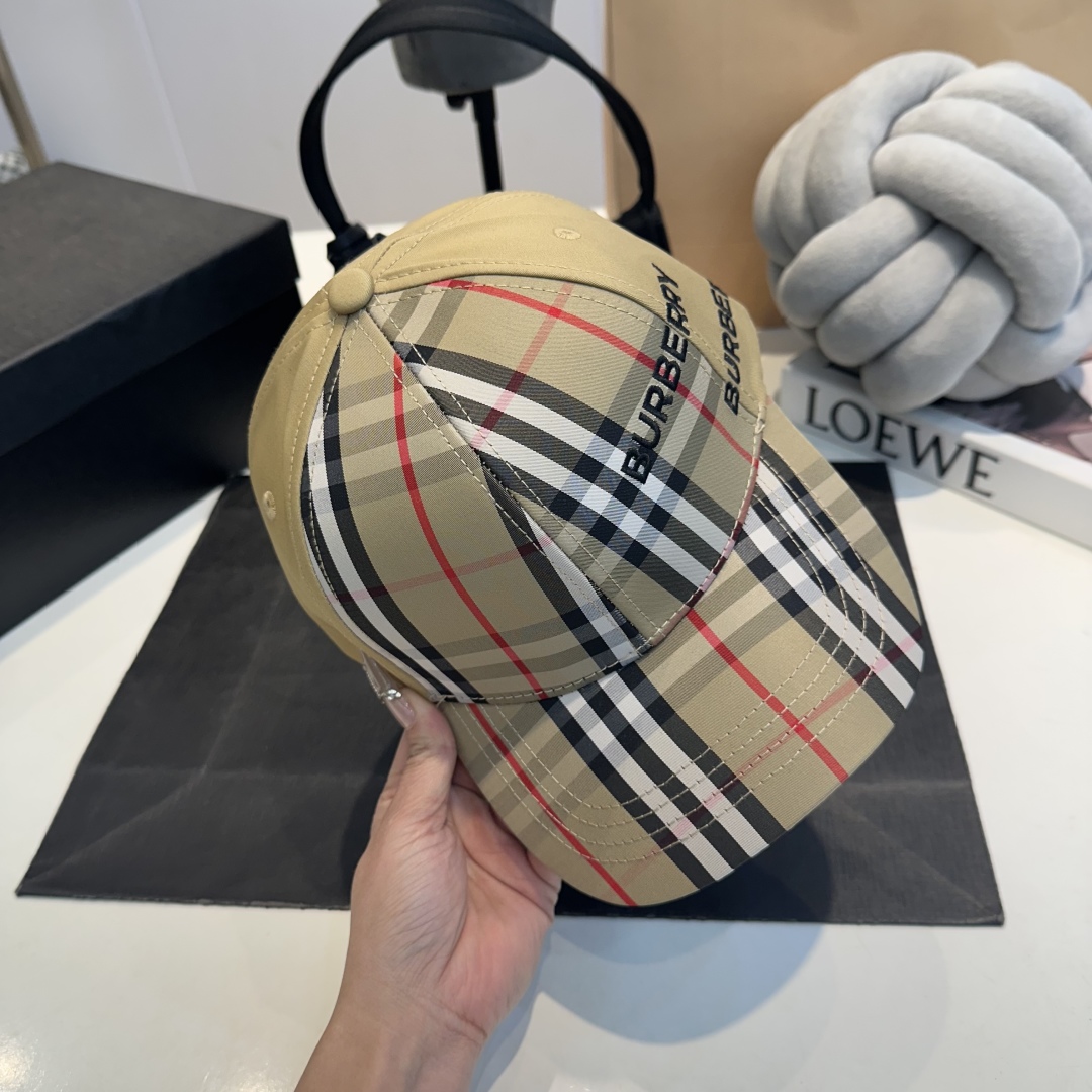 B style Baseball cap