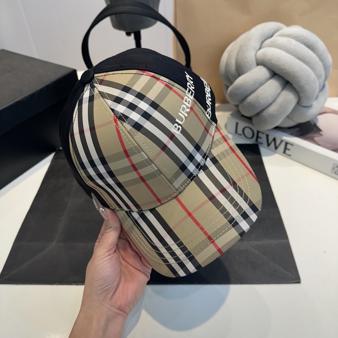 B style Baseball cap