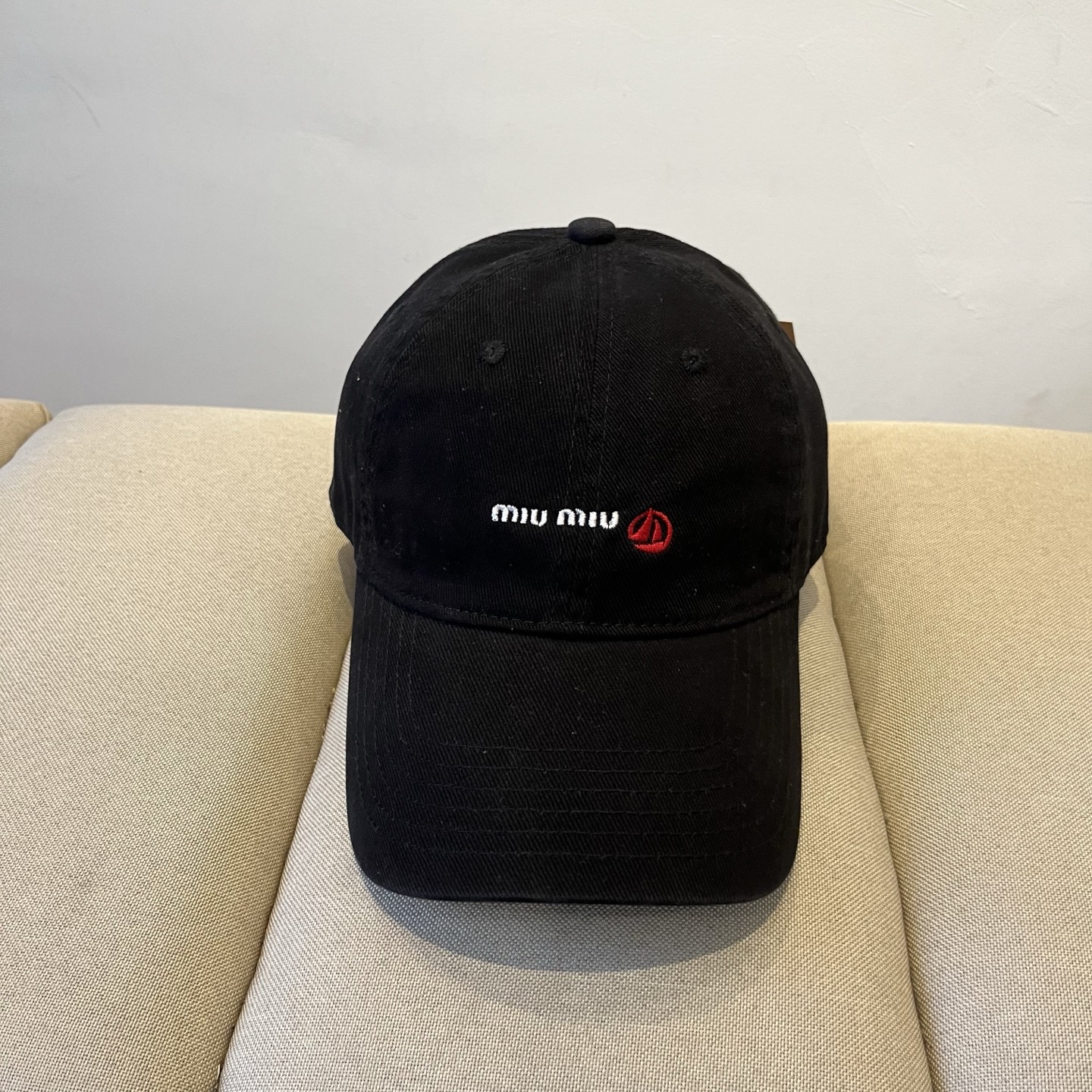 M style Baseball cap