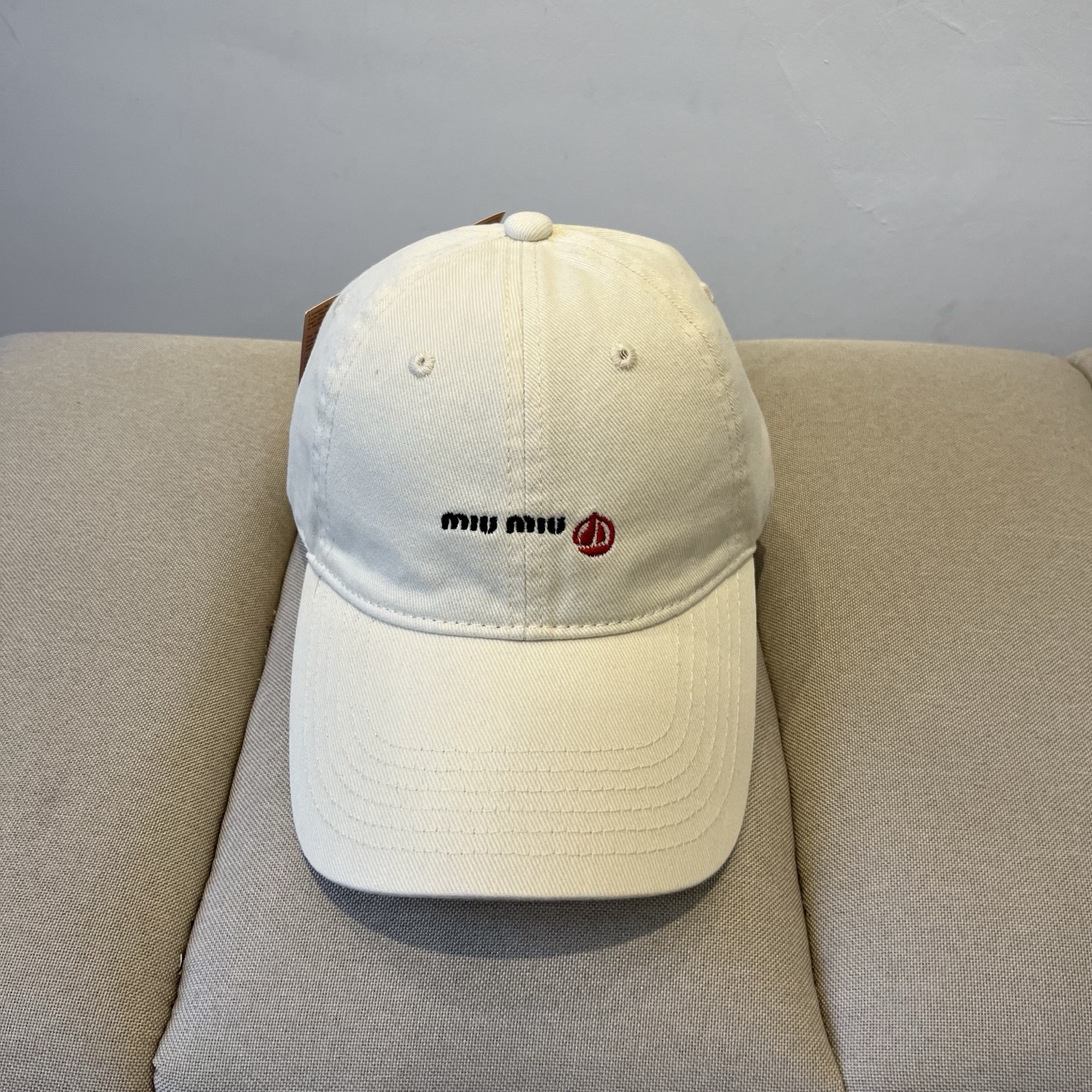M style Baseball cap