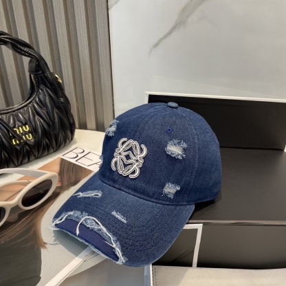 L style Hole washed denim baseball cap