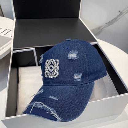 L style Hole washed denim baseball cap