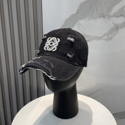 L style Hole washed denim baseball cap