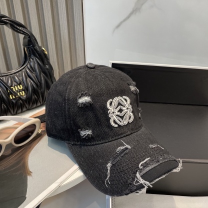 L style Hole washed denim baseball cap