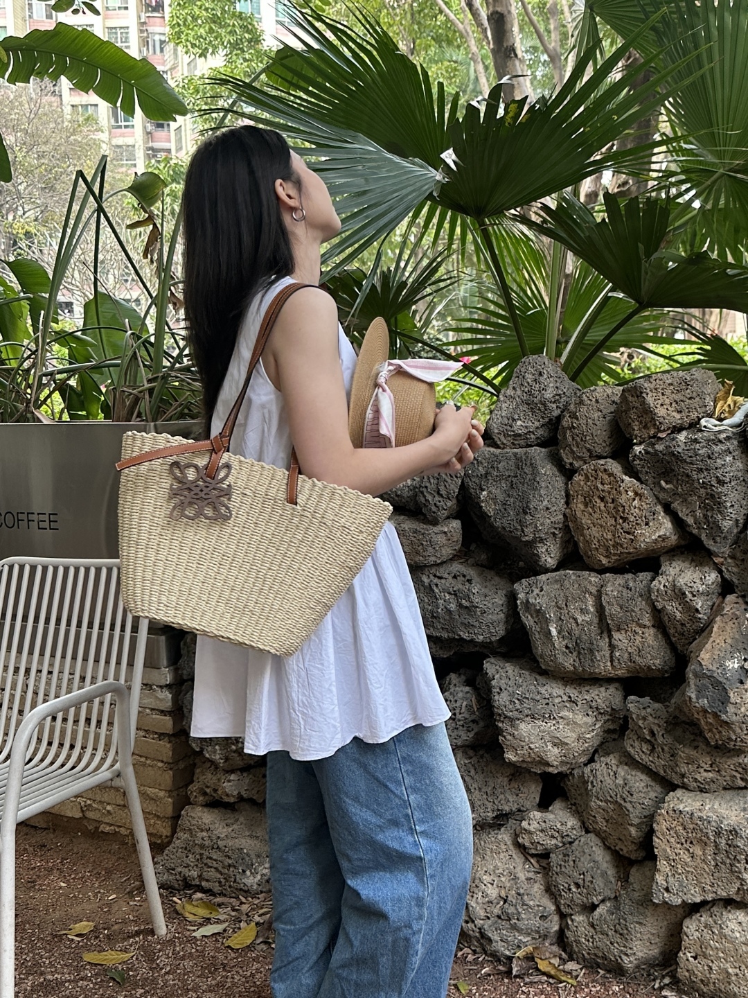 L style Beach style straw bag