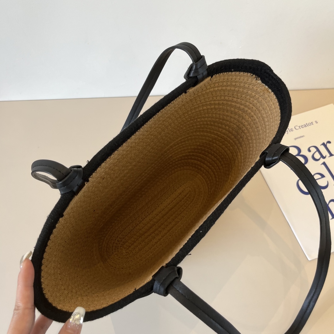 M style Woven Bag 40*30cm