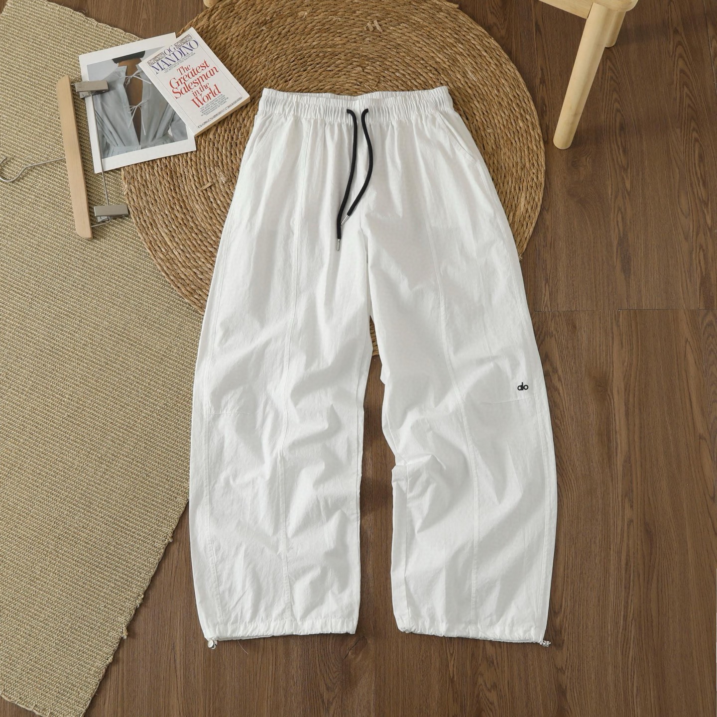 A style Drawstring Scimitar Balloon Pants