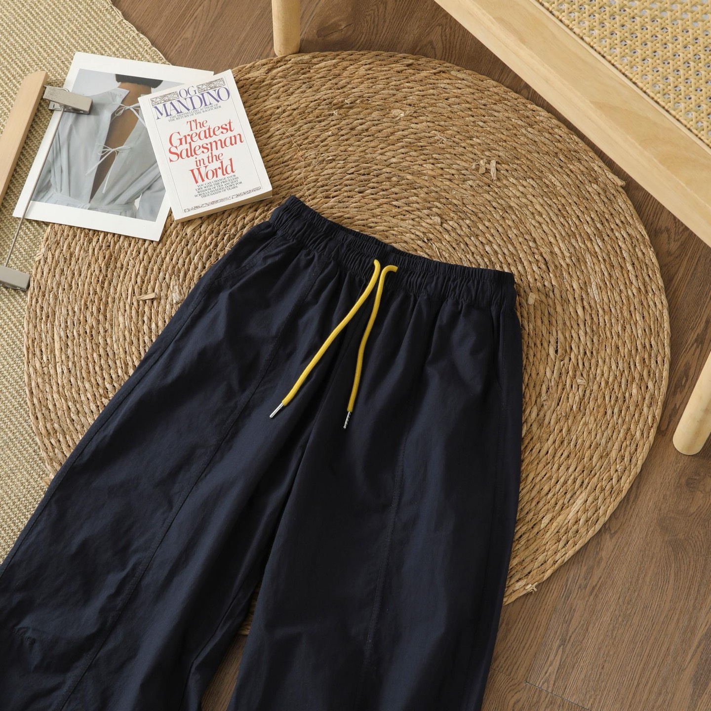 A style Drawstring Scimitar Balloon Pants