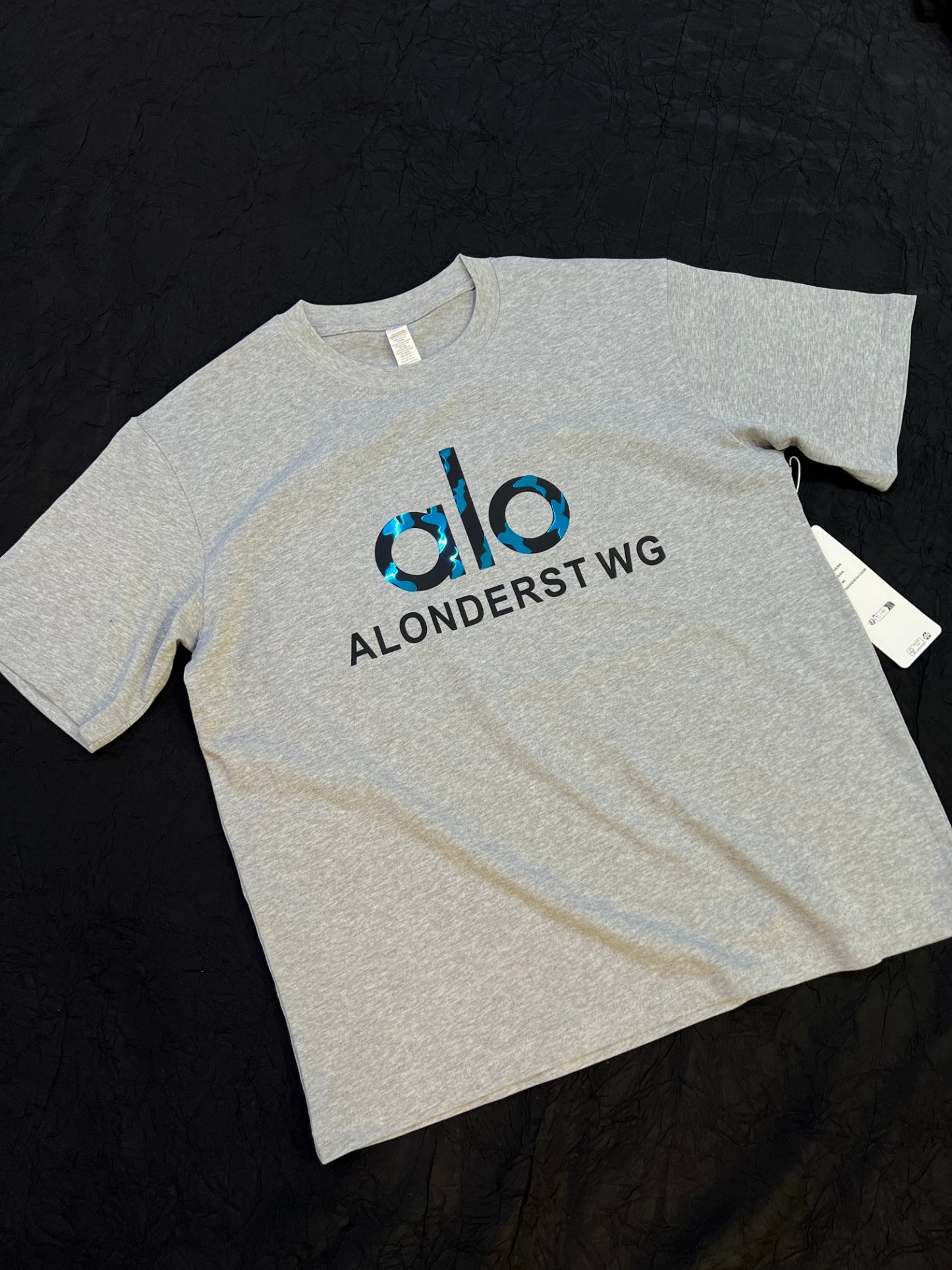 A style 3D disc print short-sleeved T-shirt