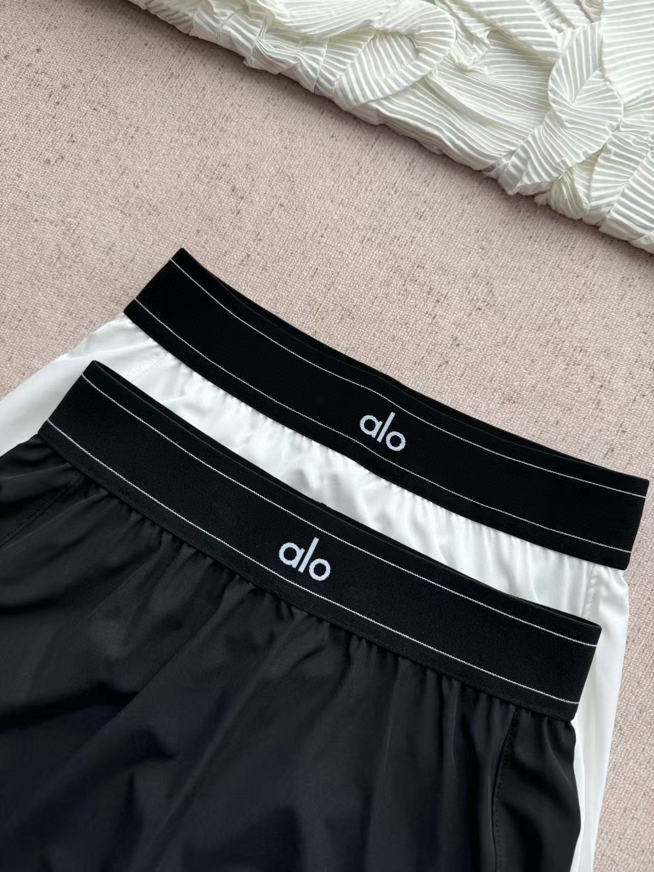 A style Shorts and skirts