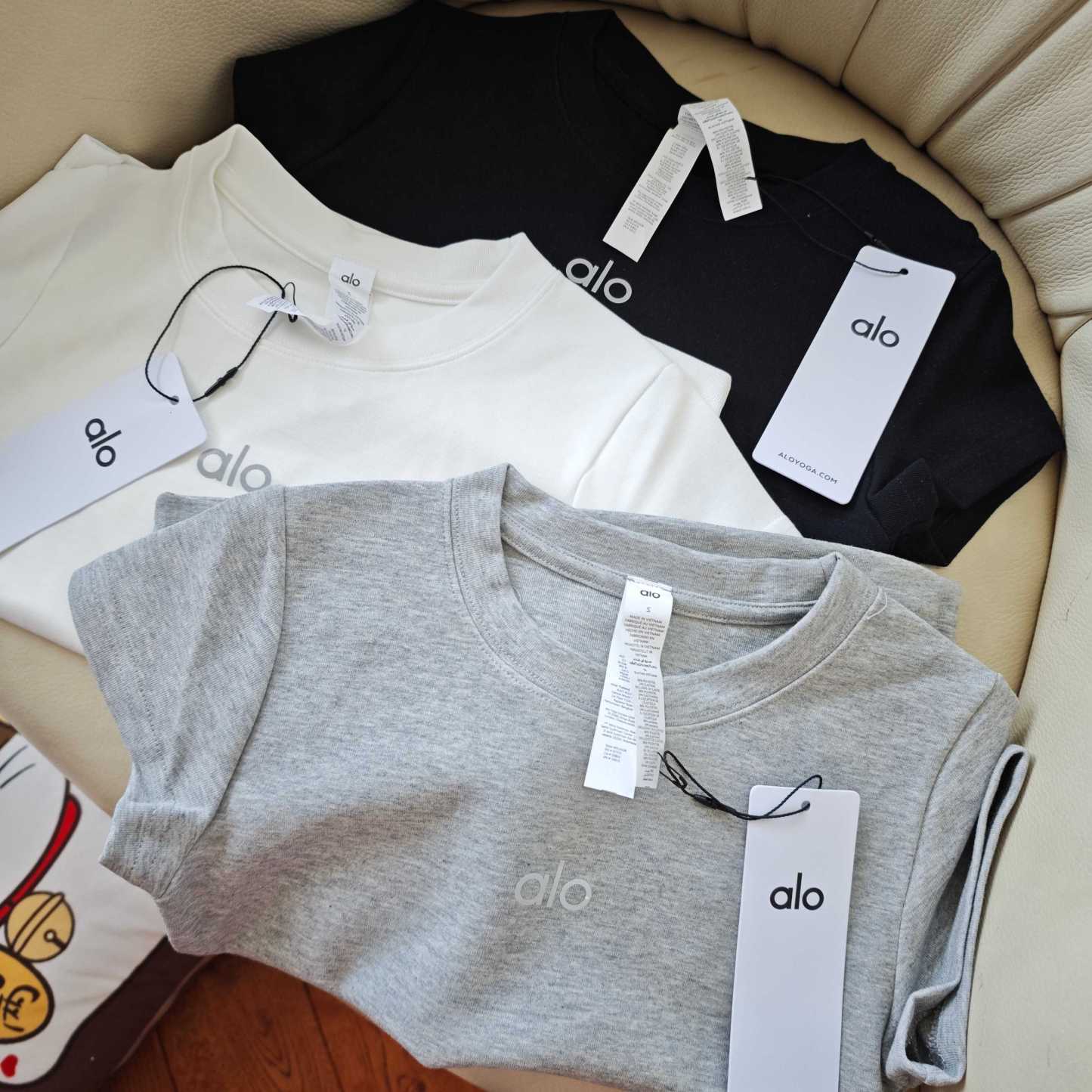 A style Slim-fit short sleeves