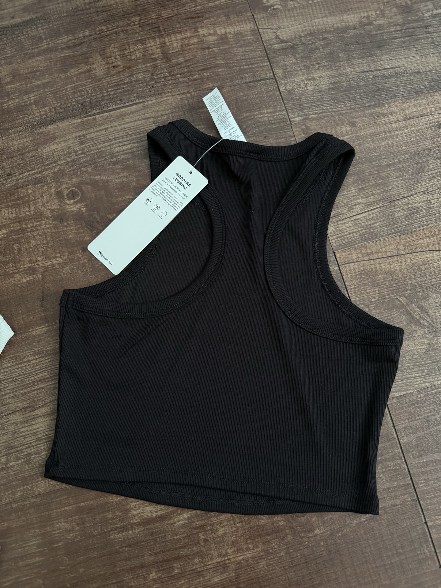 A style Short two-tone vest