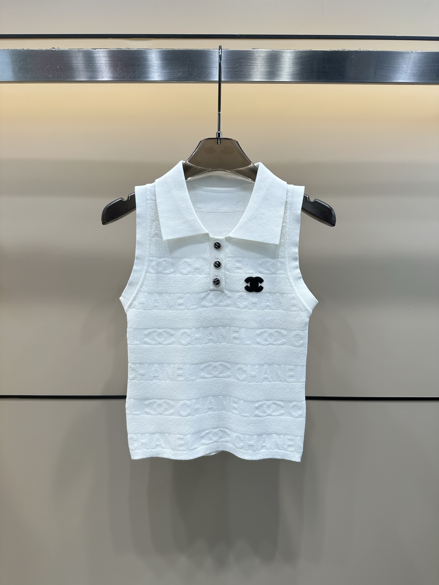 C style Lapel jacquard lettering knitted vest