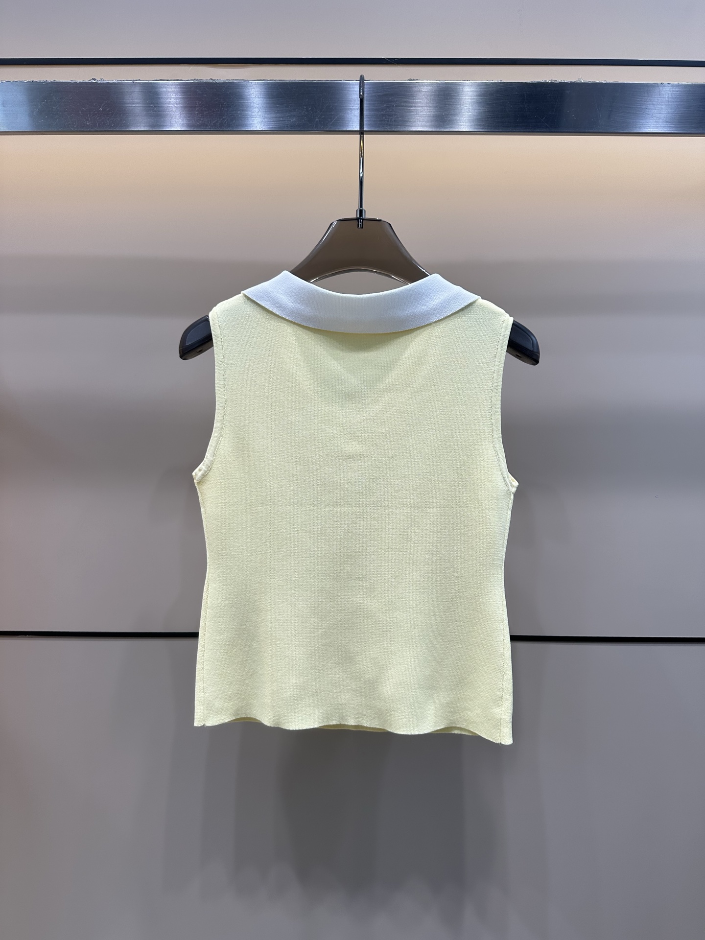 C style Lapel jacquard lettering knitted vest