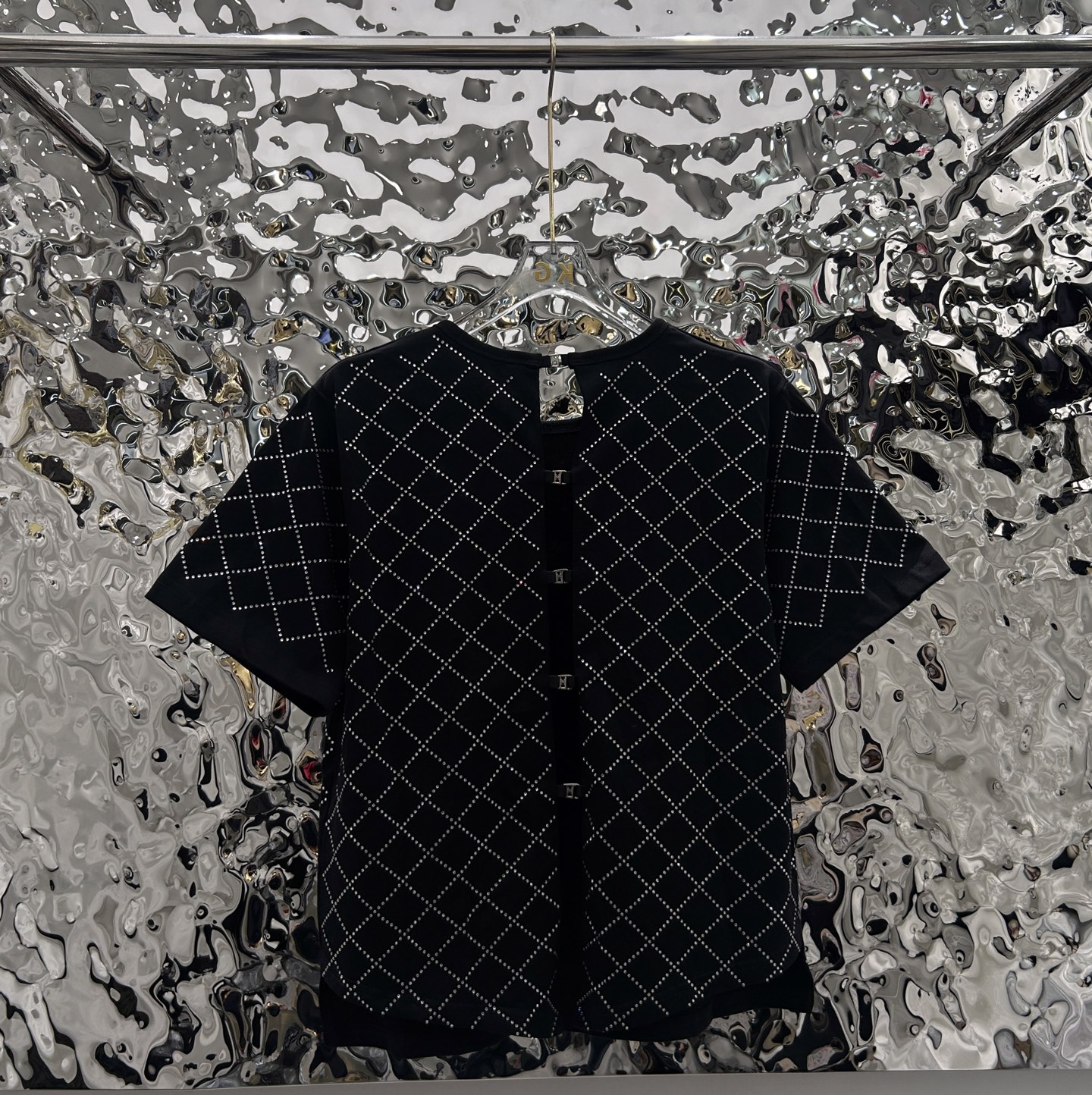 C style Rhinestone design T-shirt