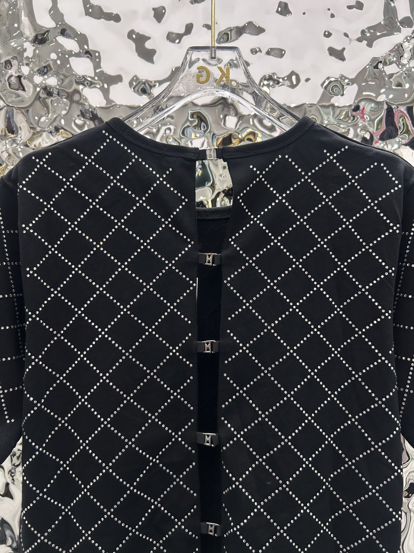 C style Rhinestone design T-shirt